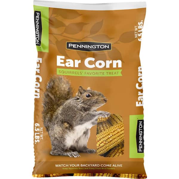 Pennington 6.5 lb. Ear Corn Cobs Wildlife Treats for Squirrels, Geese and Ducks 100542062